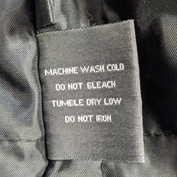 KENNETH COLE REACTION, Black zip up, button up, Hooded Coat, Size XXL. - Picture 8 of 9